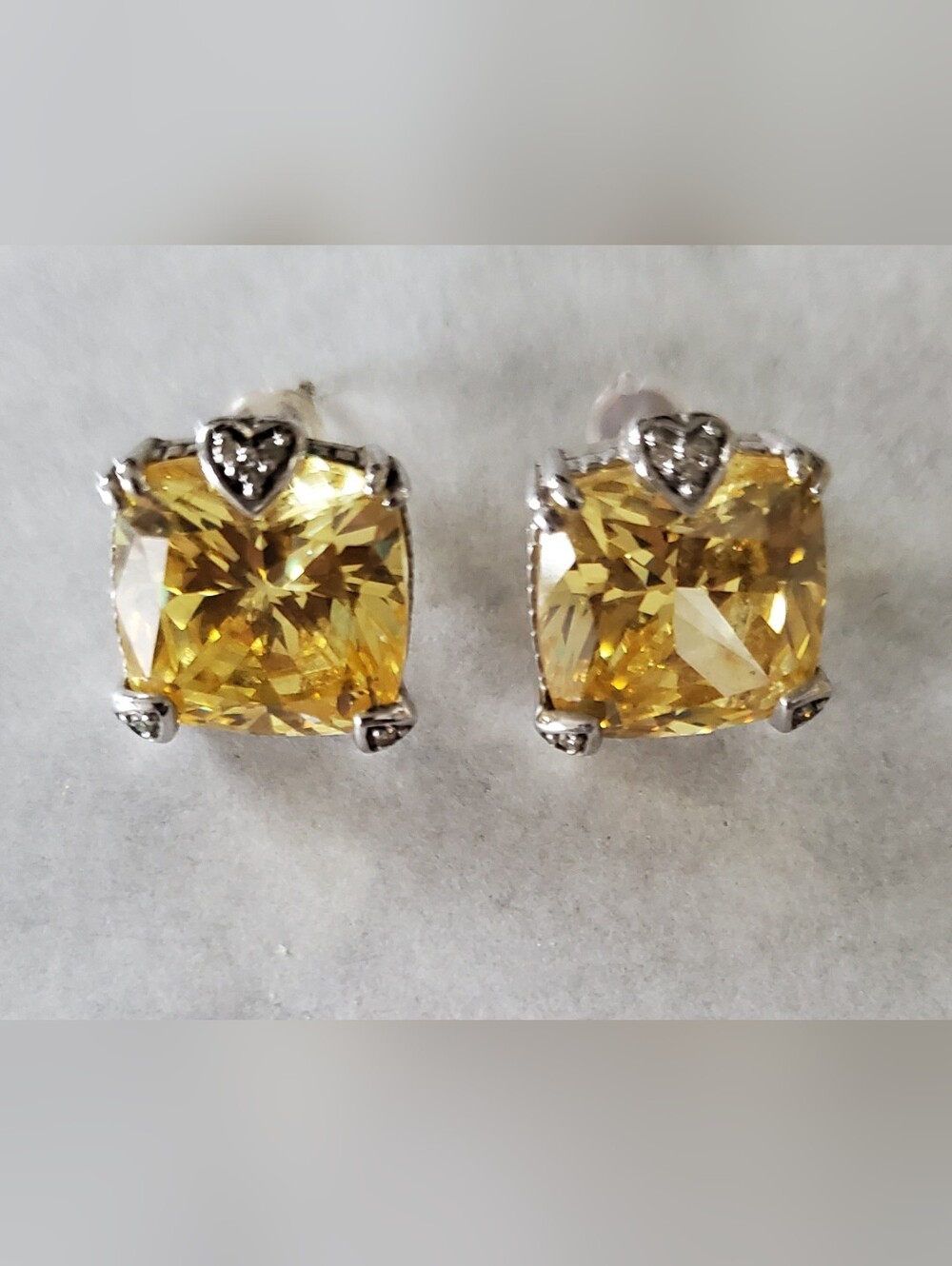 Peridot Cushion-Cut Stud Earrings with Mini Crystal Heart Accent